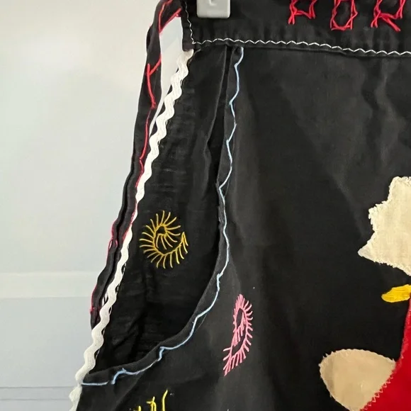 Colorful Hand Embroidered Apron - Picture 5 of 6